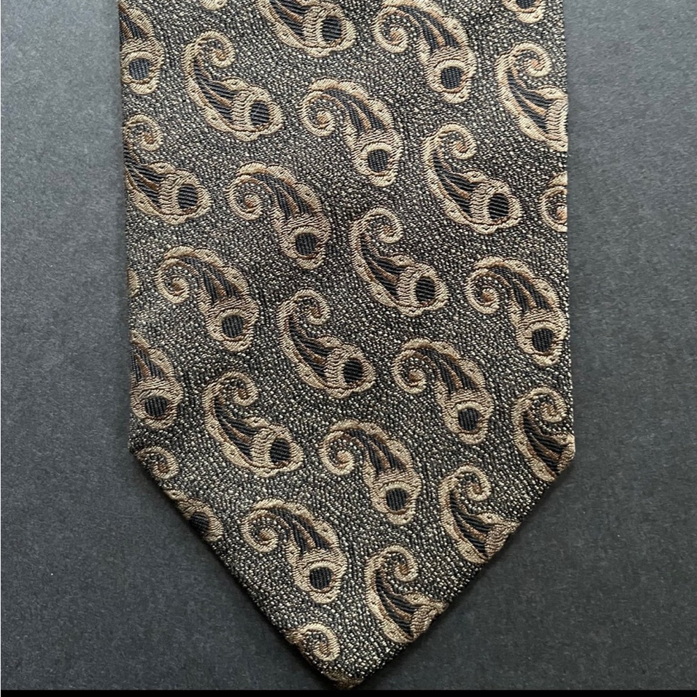 Giorgio Armani Tie - Picture 1 of 6